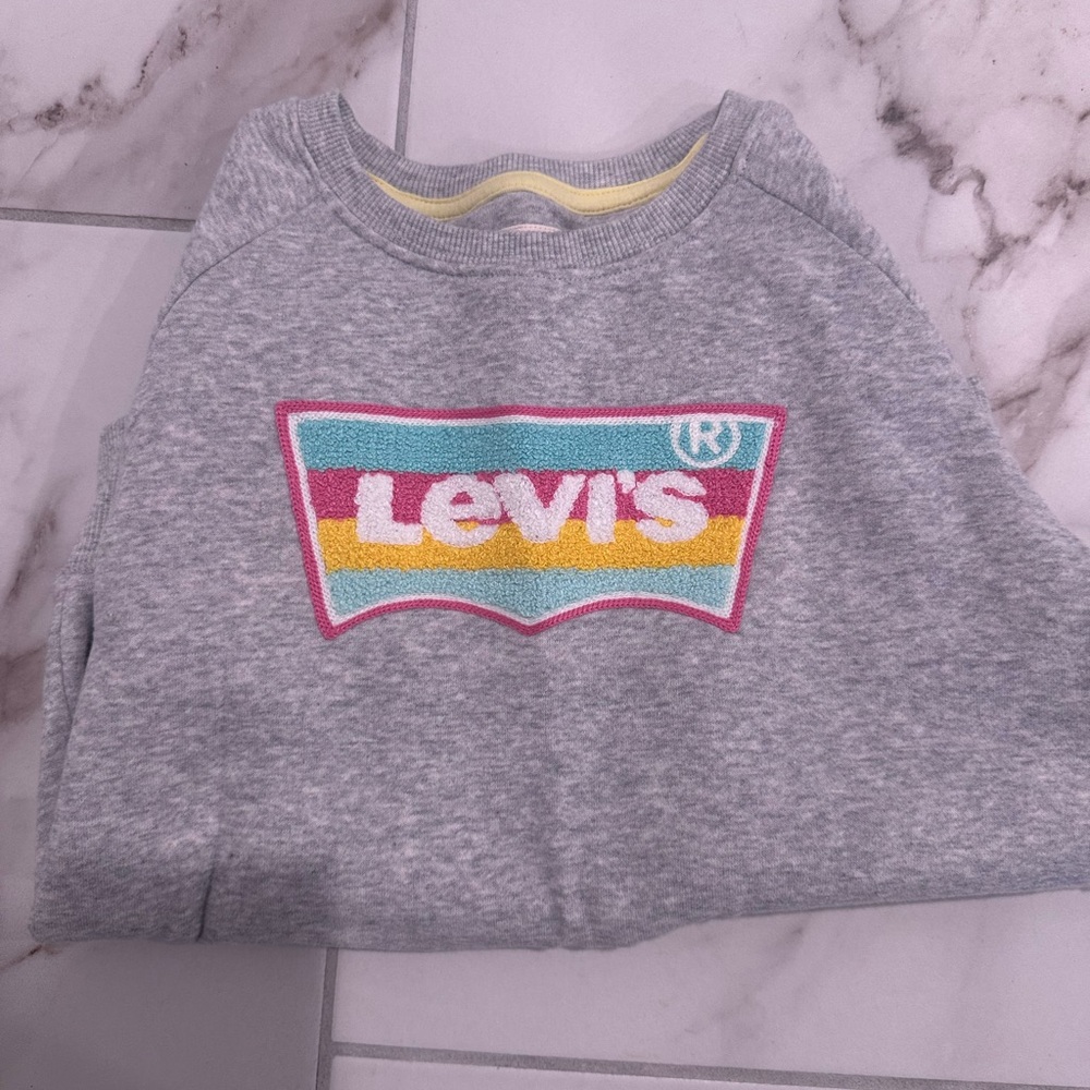 Levi’s sweater